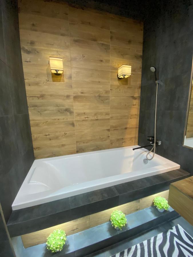 New Double Room Luxury Apartment In The Center Κισινάου Εξωτερικό φωτογραφία