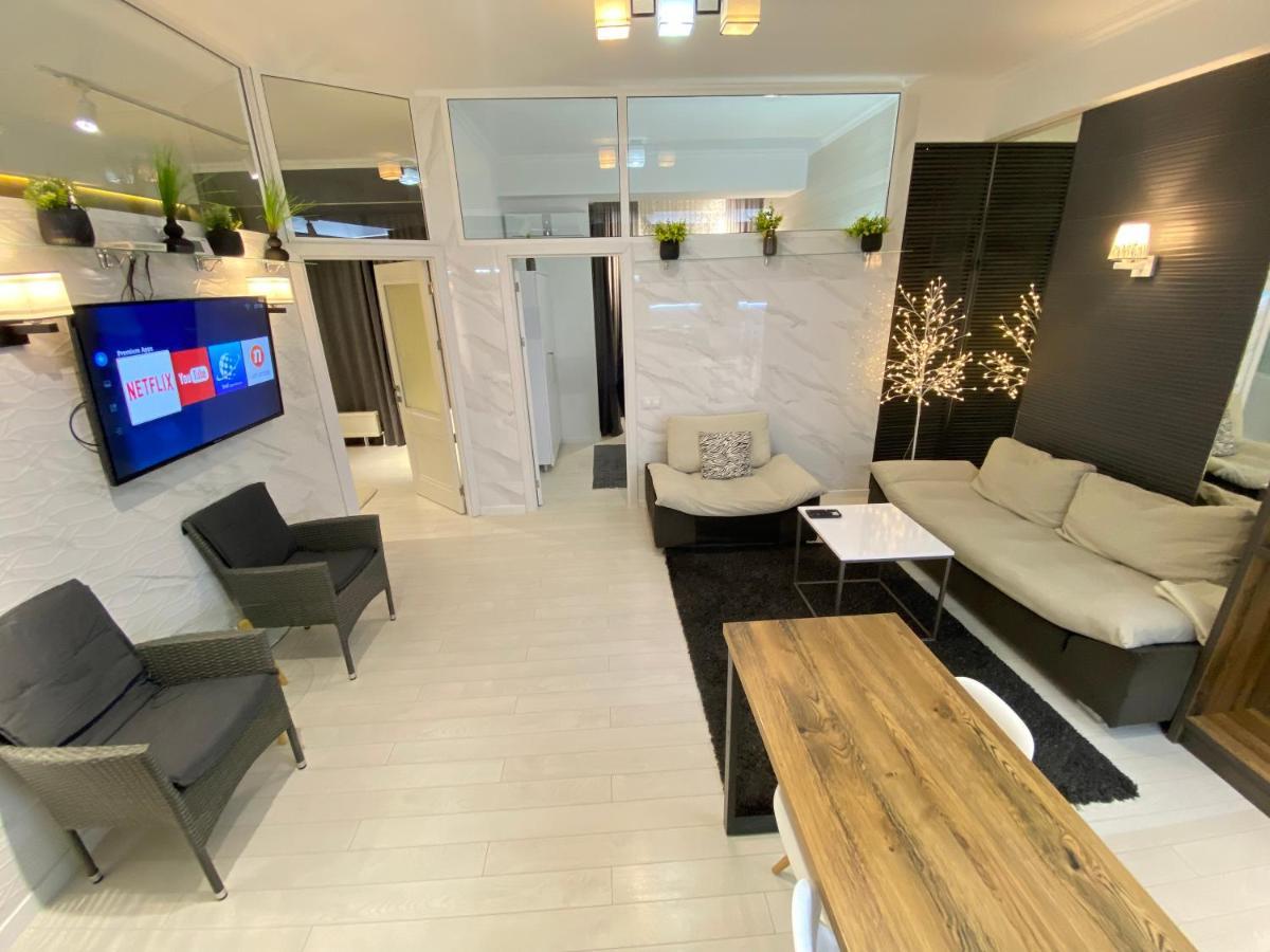 New Double Room Luxury Apartment In The Center Κισινάου Εξωτερικό φωτογραφία
