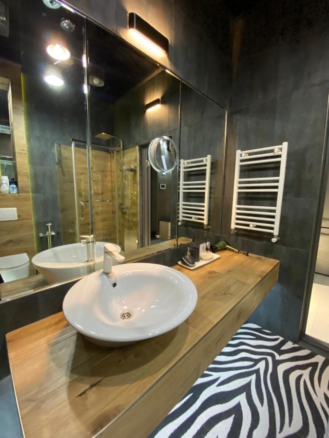 New Double Room Luxury Apartment In The Center Κισινάου Εξωτερικό φωτογραφία